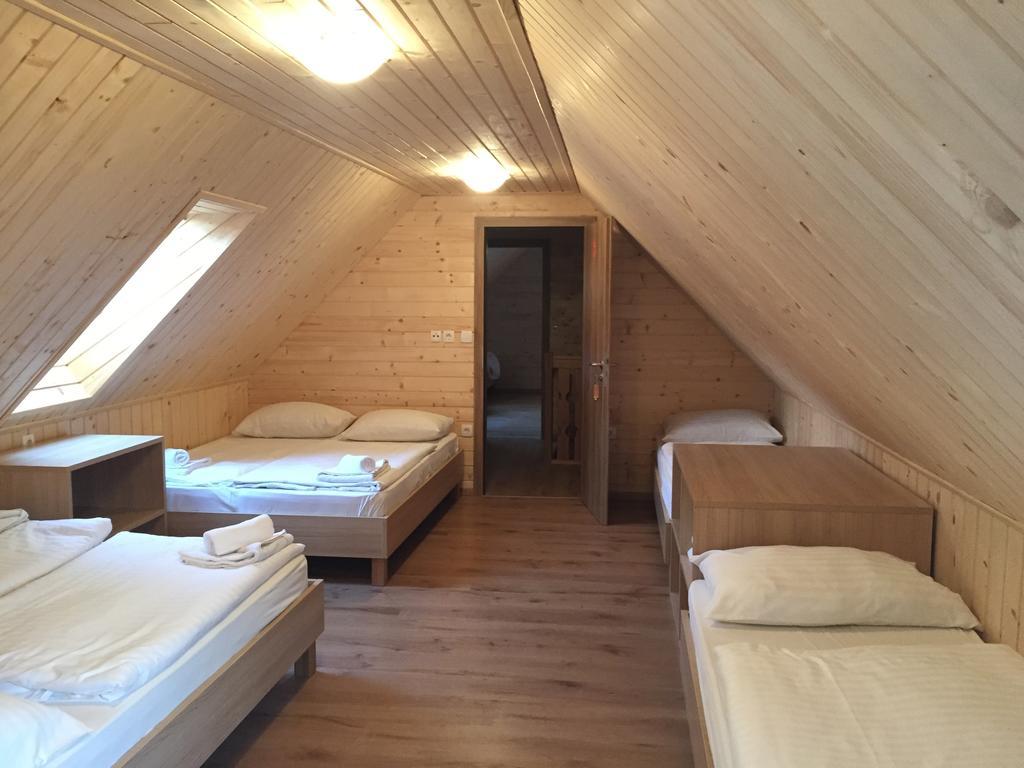 Apartmaji In Sobe Tina 크라니스카고라 외부 사진